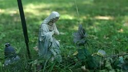 Grave, Statue od Mary, Cemetery Stock Footage