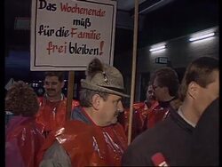 GERMANY: METAL AND ELECTRONICS WORKERS BEGIN STRIKE News Clip