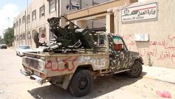 CLEAN : Libya gunmen besieging ministries News Clip