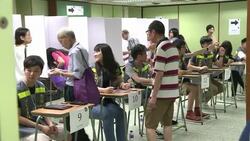 CLEAN : Hong Kongers defy Beijing to vote in democracy referendum News Clip