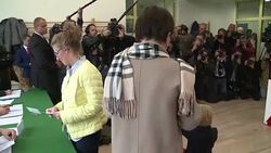 CLEAN : Polish PM Ewa Kopacz votes in general election News Clip