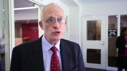 Nobel Economics Winner Sizes Up Economy as 'OK' Instructional Video