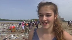 Community groups tackle India's piles of garbage News Clip