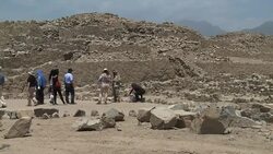 VOICED : Peru celebra hallazgo de ciudad sagrada News Clip