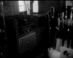 BRITAIN'S FLOATING SHOP WINDOW News Clip