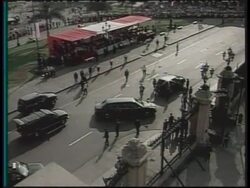 WRAP Bush arrives in Lima, meets Toledo at palace News Clip