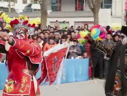 MS TS Villagers dressed as ancient figures attend parade during shehuo celebrations, Shehuo is traditional festive folk celebration during chinese spring festival AUDIO / xi'an, shaanxi, china Stock Footage