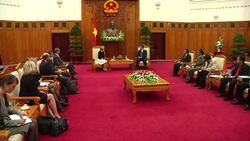 FM Bishop welcomed by PM Dung for talks on improving bilateral ties News Clip