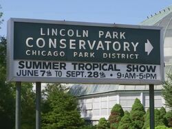 CU sign to Lincoln Park Conservatory Stock Footage