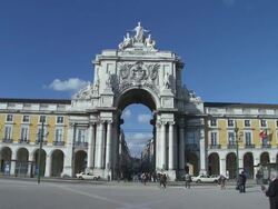 MS View of Praca Do Comercia Commerce square  / Lisbon, Lisbon, Portugal Stock Footage