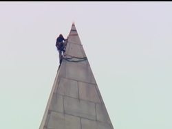 Engineers will begin rappelling down the sides of the Washington Monument on Tuesday to check for cracks and other damage from the surprisingly strong East Coast quake last month News Clip