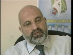 Some Sunnis change stance on constitution, reax News Clip