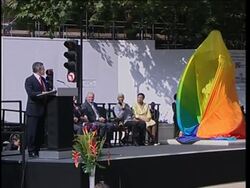 AP pix of statue of fmr South African president unveiled News Clip