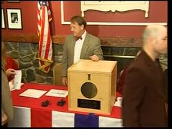 Polls open in New Hampshire, Obama 15 votes, McCain 6 News Clip