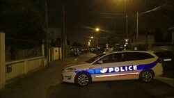 CLEAN : Policeman killed: raid underway on home of attacker News Clip