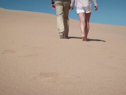 Couple in desert Stock Footage