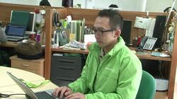 CLEAN : Geenpeace denounces Japanese tuna consumption News Clip