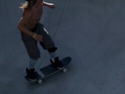 MS SLO MO TS Shot of guy riding up in bowl with skates / Venice, California, United States Stock Footage
