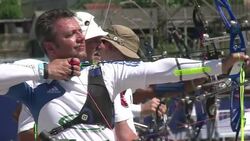 VOICED : Sambodromo cambia samba por tiro con arco News Clip