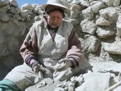 MS Shot of woman working in mine / Potosi, Bolivia Stock Footage
