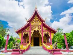 wat chedi ngam, Fang, Chiang Mai, Thailand. Stock Footage