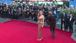 CLEAN : Tom Ford hypnotises Venice with thriller Nocturnal Animals News Clip