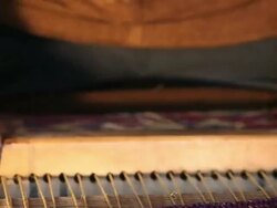 Tunisian Basket Maker weaves basket in traditional way Stock Footage