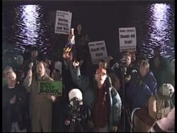 Protest rally as Bush delivers State of Union address Instructional Video