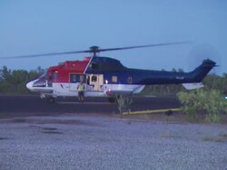 Super Puma helicopteron helipad, Australia, morning Stock Footage
