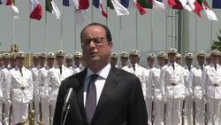 CLEAN : French president Hollande arrives in Algiers News Clip
