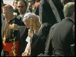 Pontiff laments Armenians' deaths under Ottoman rule News Clip