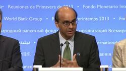 Family photo-op, comments from IMF managing director and IMFC chair News Clip