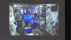 CLEAN : Stars in their eyes for French pupils speaking to Thomas Pesquet News Clip