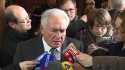 Strauss-Kahn meets judge in attempt to block book News Clip