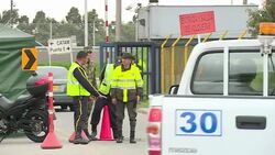 CLEAN : FARC frees soldiers demands Colombia halt army ops News Clip