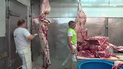 VOICED : Menos carne en la mesa de los argentinos News Clip