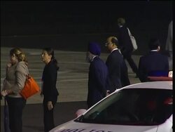 US President Obama arrives in Singapore News Clip
