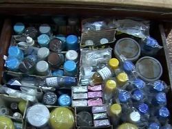 VOICED: Egyptian shop sells healing pyramids, herbs News Clip