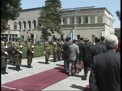 Karzai welcomes PM Singh News Clip