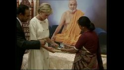 Princess Diana Visits Shri Swaminarayan Mandir Hindu Temple in London News Clip
