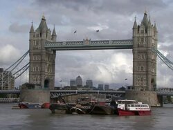 Tower Bridge Stock Footage