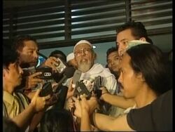 Muslim cleric refutes al-Qaida link allegations News Clip