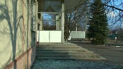 CLEAN : Ukraine: suburbs of Donetsk shelled as calls mount for truce News Clip