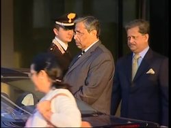 Leaders arrive, Arroyo, Bangladeshi minister, African delegates News Clip