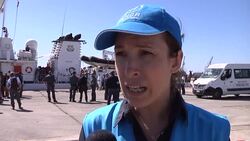 Ship carrying rescued migrants arrives in Sicily Instructional Video