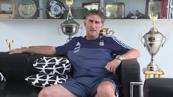 VOICED : Exclusiva AFP: Bauza quiere dar Copa del Mundo al Papa con Messi News Clip