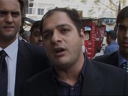 WRAP Anti-Musharraf protests, Bhutto at PPP meeting ADDS more of demos News Clip