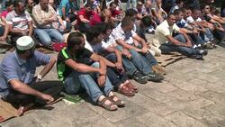 CLEAN : Israelis limit access to Al Aqsa compound News Clip