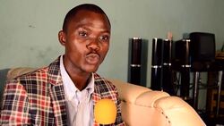 CLEAN : Angola president's decision to step down a facade: activist News Clip