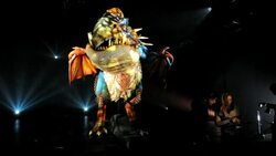 CLEAN: Journalists get a scare at dragon show premiere in Melbourne News Clip